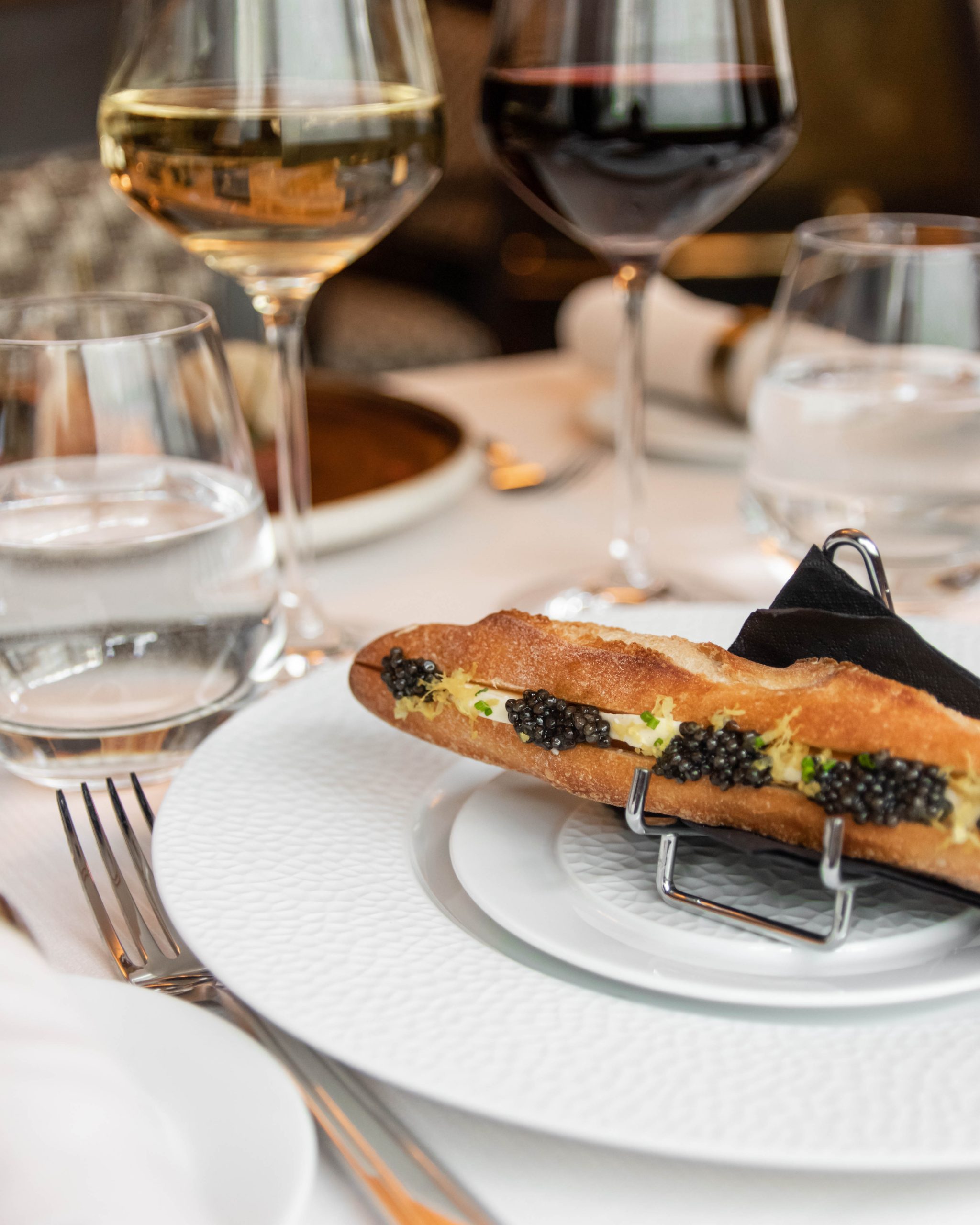 La baguette caviar : Le nouveau sandwich trendy by Prunier